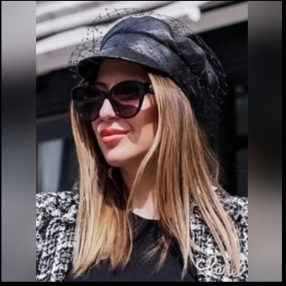 Christian Dior Mesh Conductor Hat - Picture 1 of 6